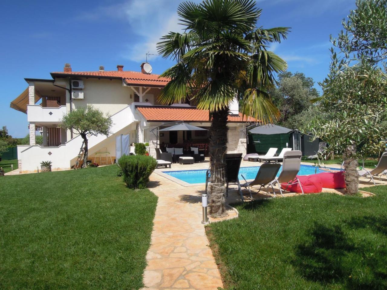 Holiday Home Villa Ivan Umag Exterior foto